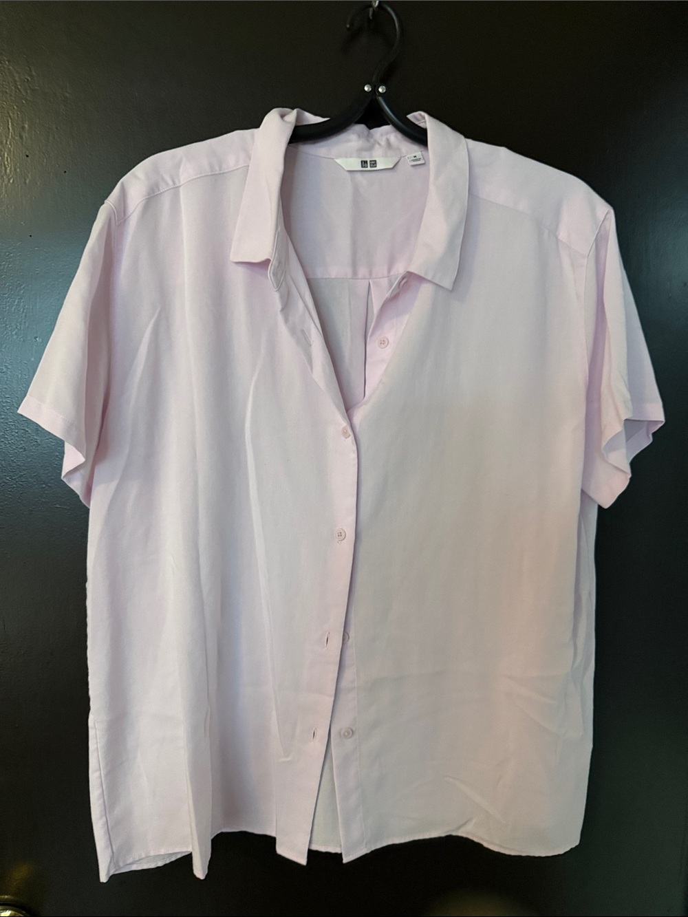 Uniqlo Women's /Unisex Pale Pink Short Sleeve Button-Down Shirt
